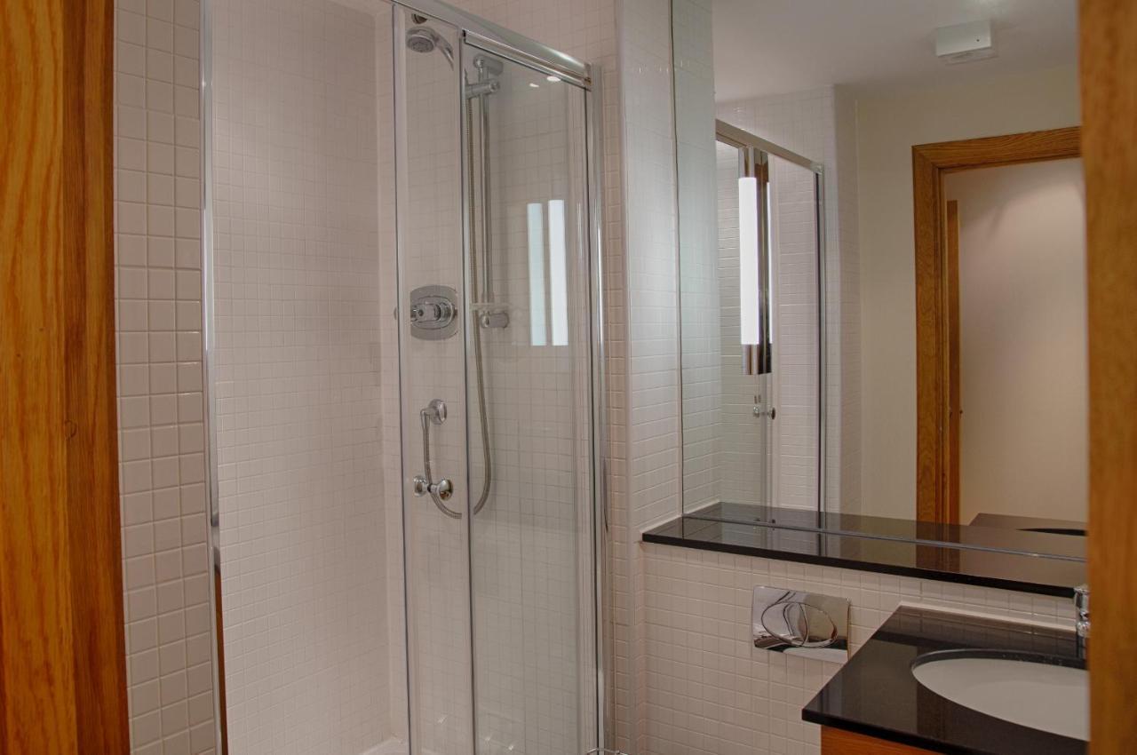Links Apartment Brora Bagian luar foto