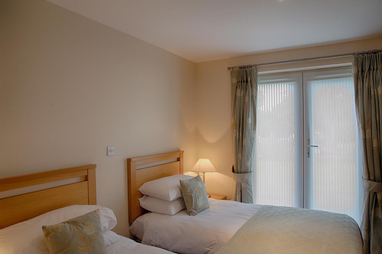 Links Apartment Brora Bagian luar foto