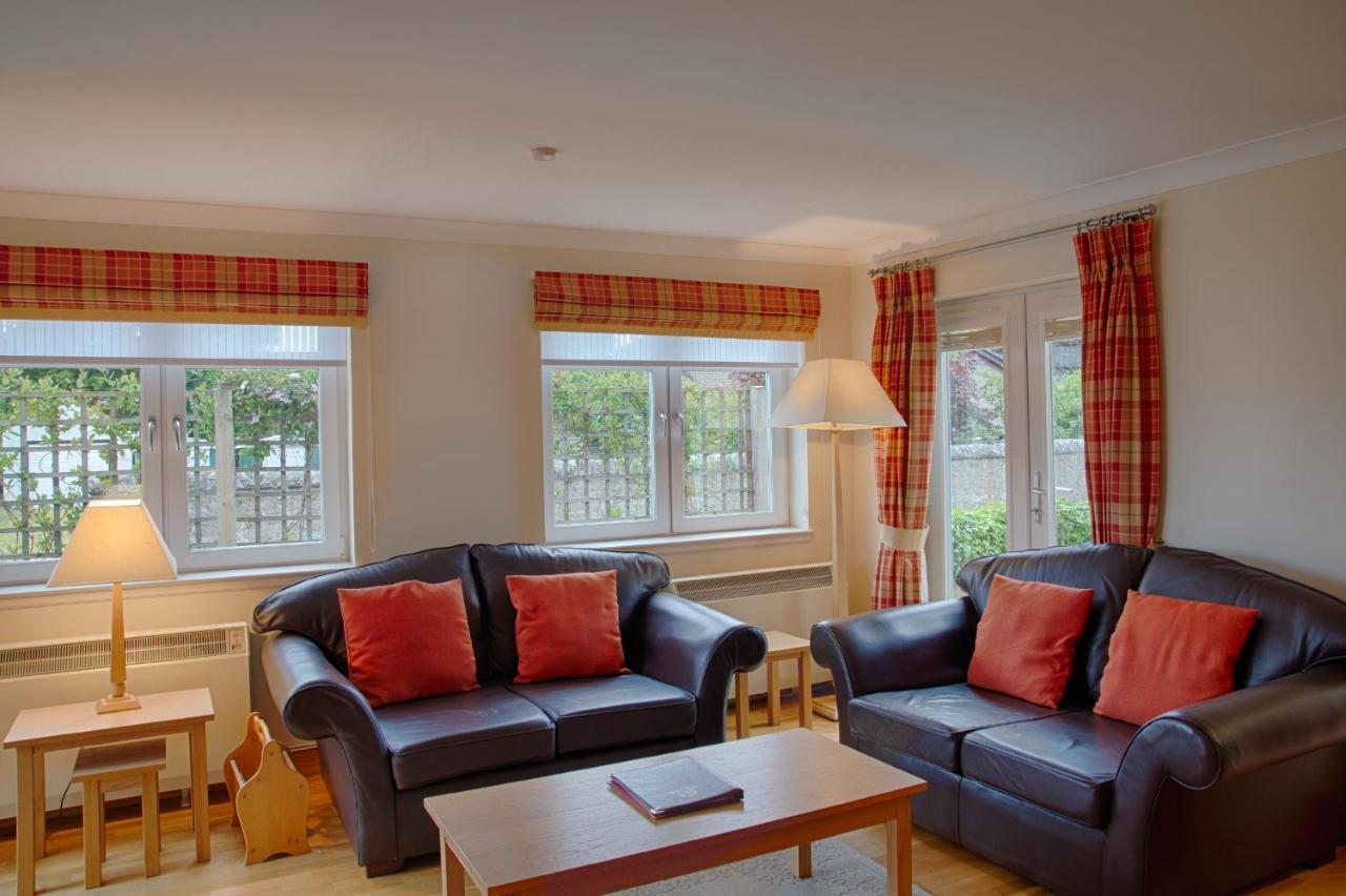 Links Apartment Brora Bagian luar foto