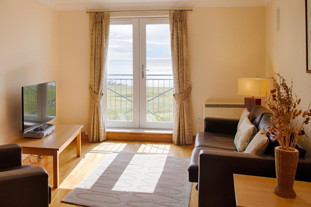 Links Apartment Brora Bagian luar foto